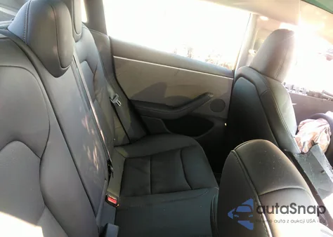 2024 Tesla Model 3 Rear-Wheel Drive z USA, uszkodzony, nr VIN 5YJ3E1EA5RF767654